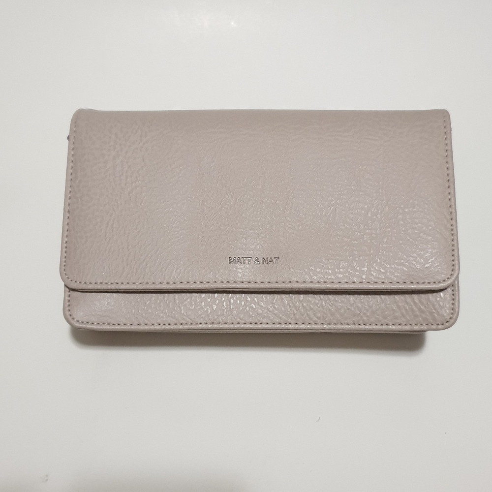 Bee Crossbody
